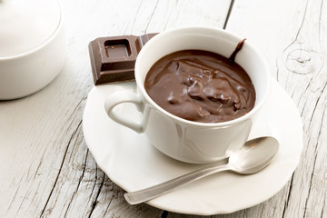 Hot fondant chocolate in the cup