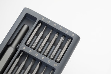 Magnetized cross screwdriver