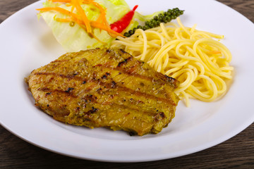 Grilled meat with green curry