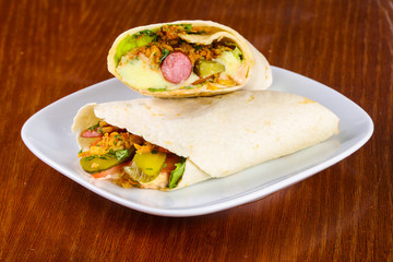 Tortilia with saucage