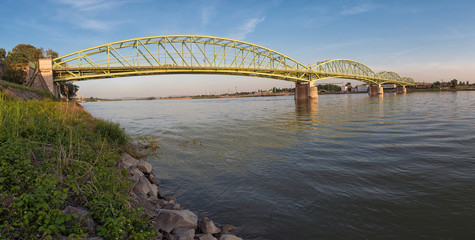 Elizabeths bridge, Komarno