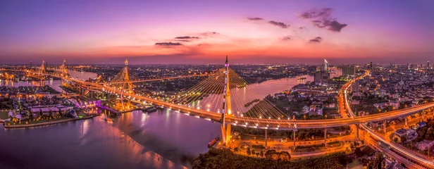 Papier Peint photo Lavable Bangkok Vue de paysage urbain de Bangkok avec des ponts de Bhumibol