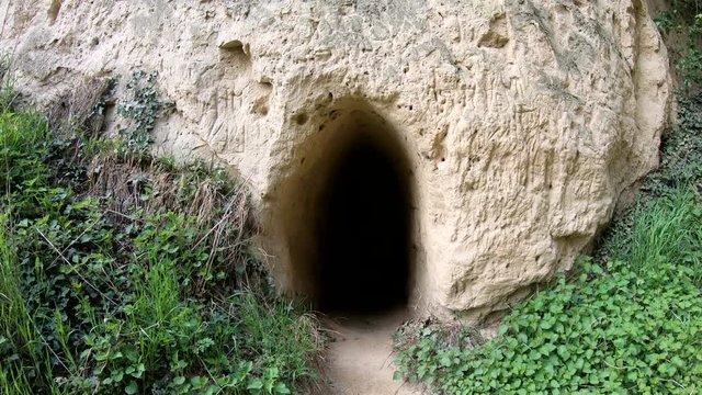 L&ouml;sshohlweg Eichgasse bei Bickensohl, Kaiserstuhl, Hohlweg, Strasse, Weinbau, Geologie, 4K