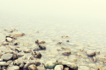 Steine im Wasser