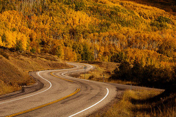 Fototapeta premium Scenic view to the highlands on the byway 12 in Utah, USA