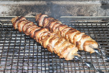 Fleischspieß  grillen, Schaschlik grillen