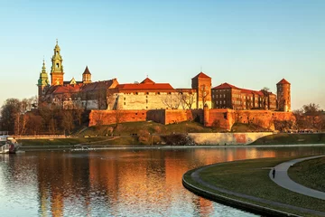 Rolgordijnen Wawel hill with royal castle in Krakow © pab_map