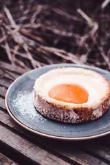 Quark apricot tart - french pastry 