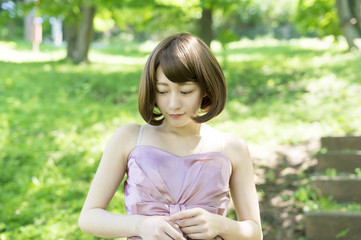 新緑・女性