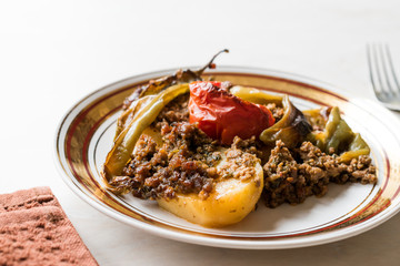 Turkish Food Baked Potato Casserole with Minced Meat Tomatoes and Green Pepper / Kiymali Patates