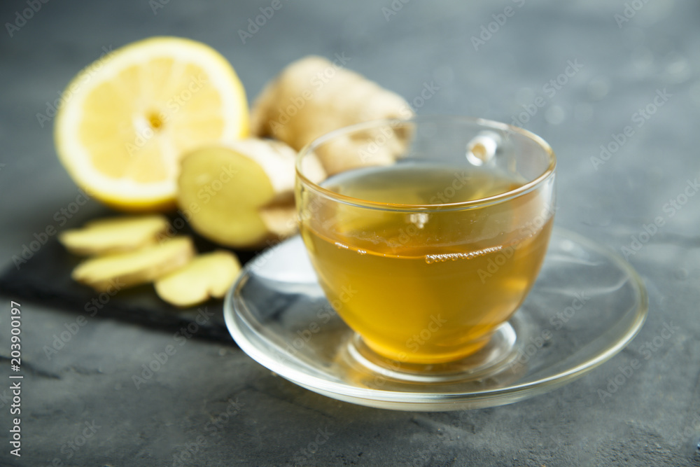 Poster homemade ginger and lemon tea