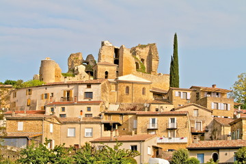 chabrillen village perché