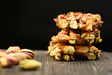 peanut pistachio croquant dessert / fistikli krokan
