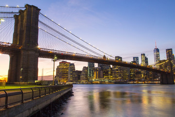 Naklejka na ściany i meble New York, Lower Manhattan skyline with Brooklyn Bridge