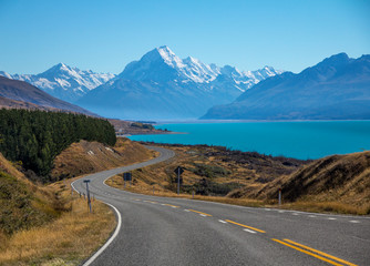 Road to Aoraki (Mount Cook) and Lake Pukaki, New Zealand