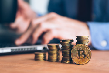 Bitcoin cryptocurrency trader