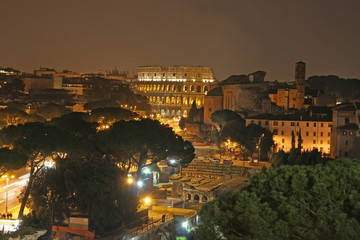 Fototapeta na wymiar Roma coliseum in the night