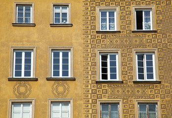 Warsaw Old Town Windows