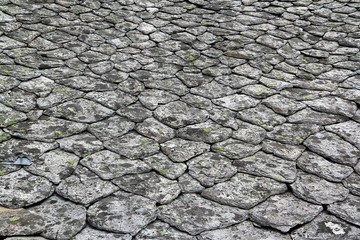 toit de lauze, Auvergne