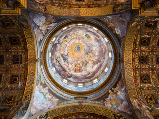 Fototapeta na wymiar Detail of the marvelous Renaissance frescoes on the ceiling of the Cathedral of Santa Maria Assunta in Parma.