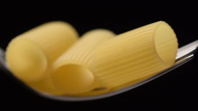 Mezze maniche rigate Pasta