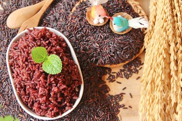 cooked black rice and raw organic riceberry rice