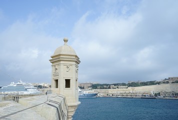 Fototapeta na wymiar マルタ島の海