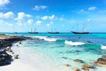 Poster Arashi Beach Aruba Caribbean Sea boats catamaran snorkeling turquoise water © agenturfotografin