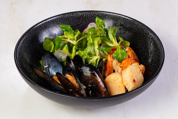 Prawn, scallops and mussels