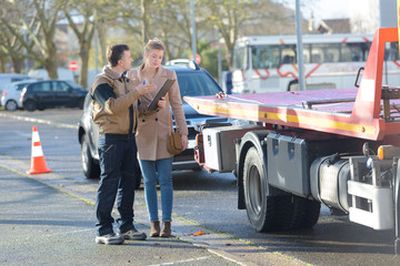 tow car assistance