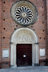 portale e rosone della Collegiata di Castiglione Olona