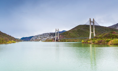 Fototapeta premium Reservoir of Barrios de Luna, Spain
