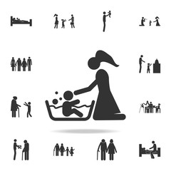 mother bathe child icon. Detailed set of family icons. Premium graphic design. One of the collection icons for websites, web design, mobile app