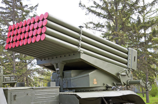 Bm-21 Bilder – Durchsuchen 144 Archivfotos, Vektorgrafiken und Videos ...