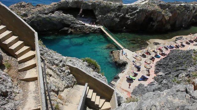 Crique, baignade et plong&eacute;e au sud de la Cr&egrave;te