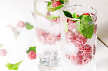 Raspberry Fruit Water with ice