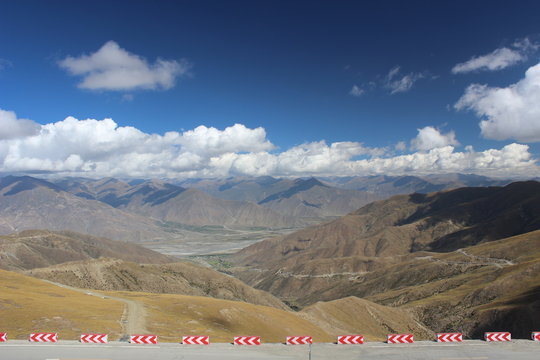 wide view in tibet
