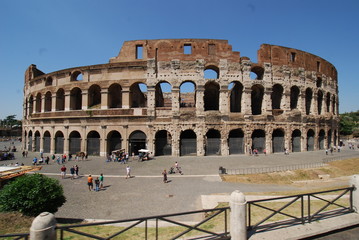  Colosseum; Colosseum; Rome; Colosseum; landmark; historic site; ancient rome; amphitheatre