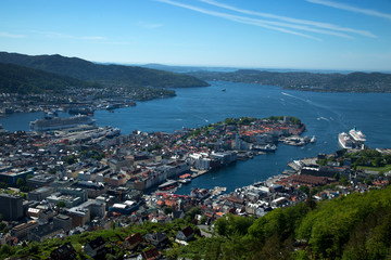Fototapeta na wymiar Harbour in Bergen Norway