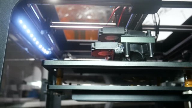 actual 3d printer creates the base of the shape