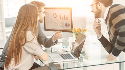  specialist in Finance and business team doing analysis of marketing reports,