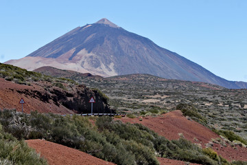 Fototapeta na wymiar Mount Teide- volcano on Tenerife in the Canary Islands; the summit 3718m is the highest point in Spain. With the Teide National park was named a World Heritage Site by UNESCO.