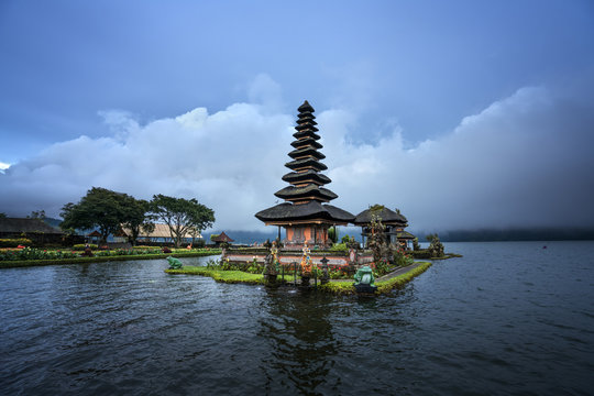Ulun Danu Beratan Temple, Bali ,Indonesia