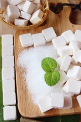sugar cubes and white sugar for cooking