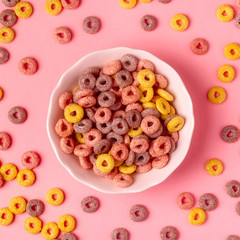 Obraz na płótnie Canvas Colorful cereal rings.