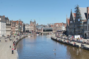 Fototapeta na wymiar The river Leie in Ghent, Belgium