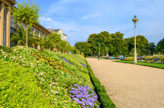 Jardin paysager du Thabor &agrave; Rennes, France