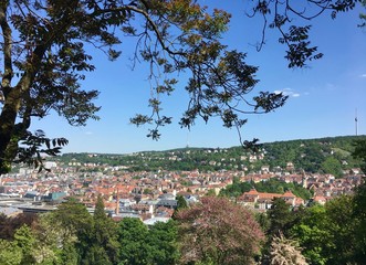 Aussicht von der Karlshöhe auf den Talkessel von Stuttgart