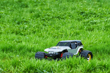 Radio-controlled car movement