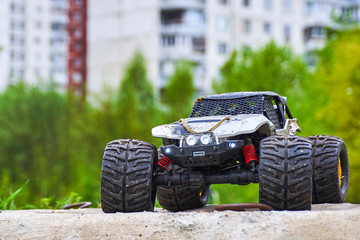 Radio-controlled car movement